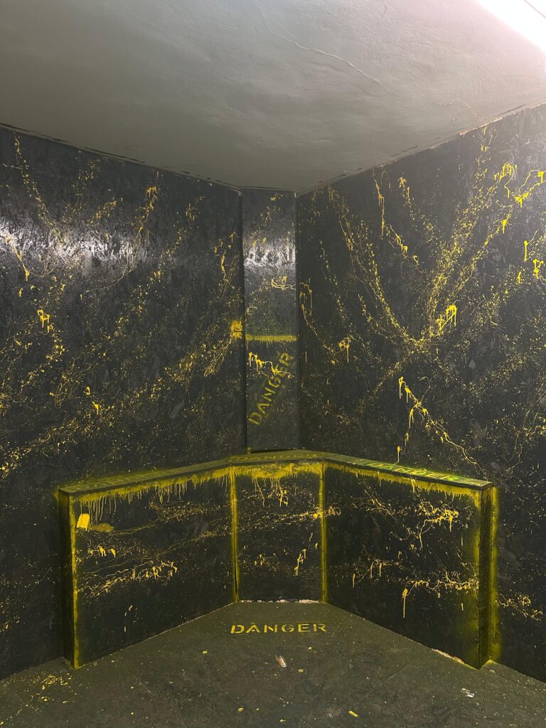 rageroom inside 4